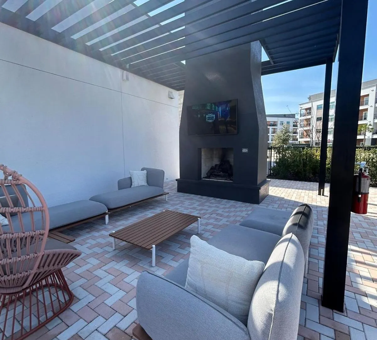 Stylish Retreat Daire Davenport ABD